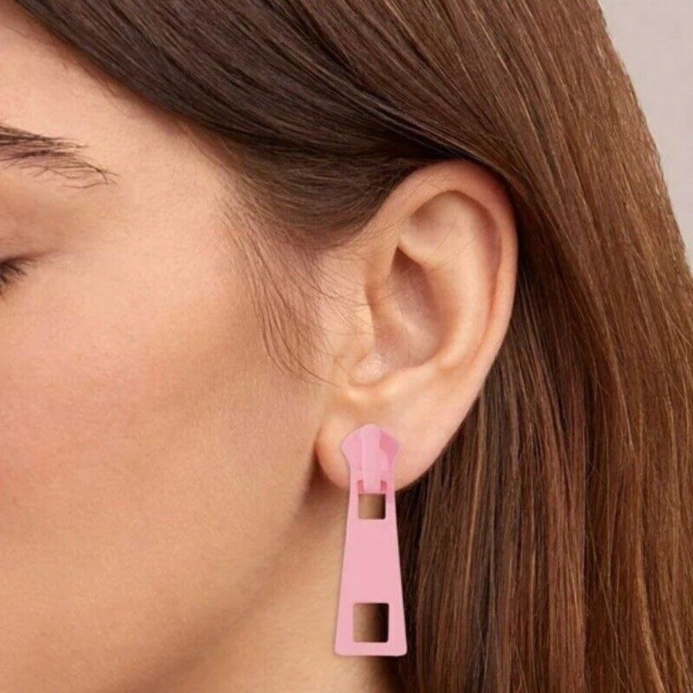 NWT Zip‎ Earring Stud Earrings Funky Earrings Cool Fashion Pink Earrings